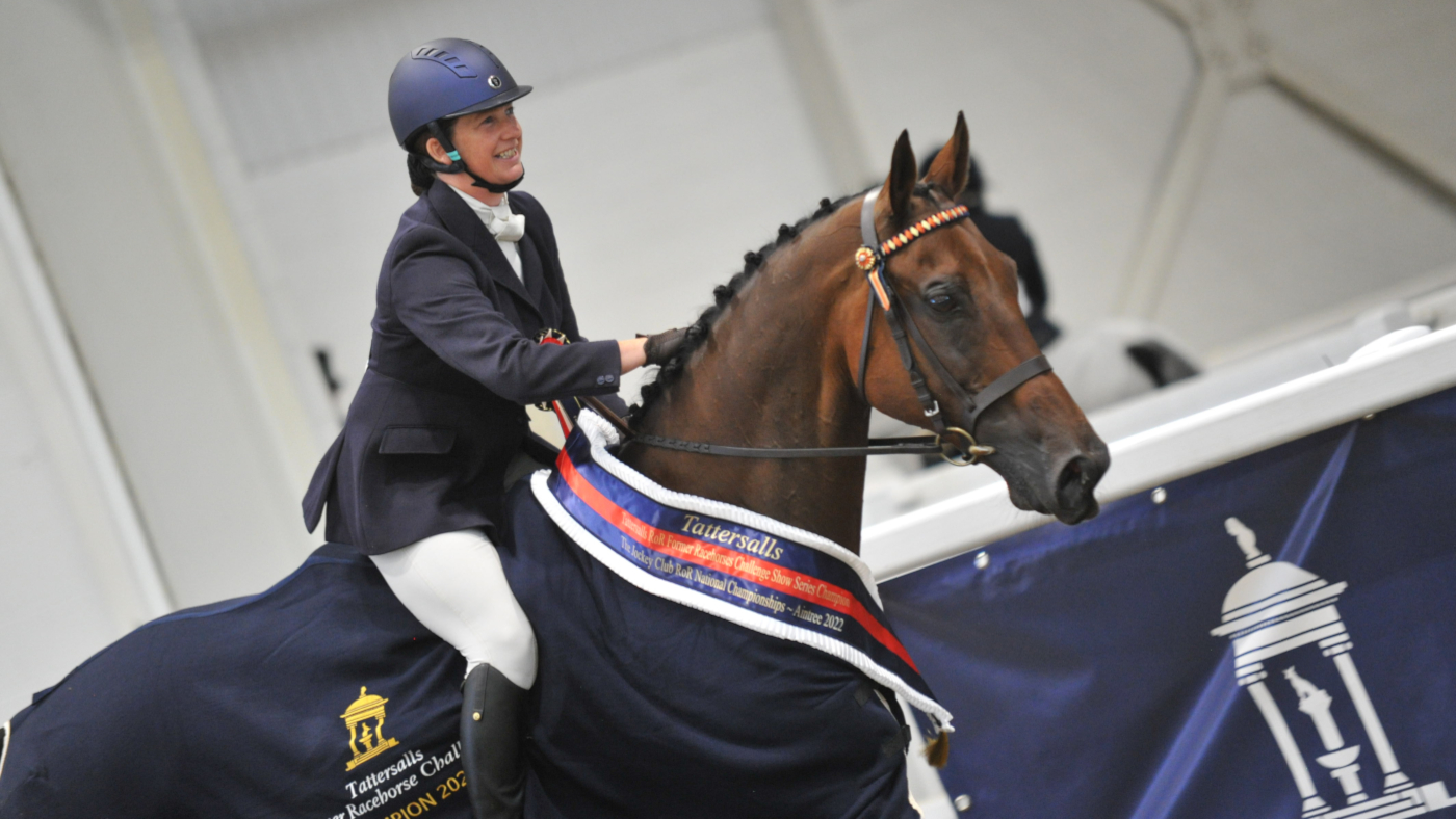Mises à jour gratuites du passeport pour 500 propriétaires d'anciens chevaux de course