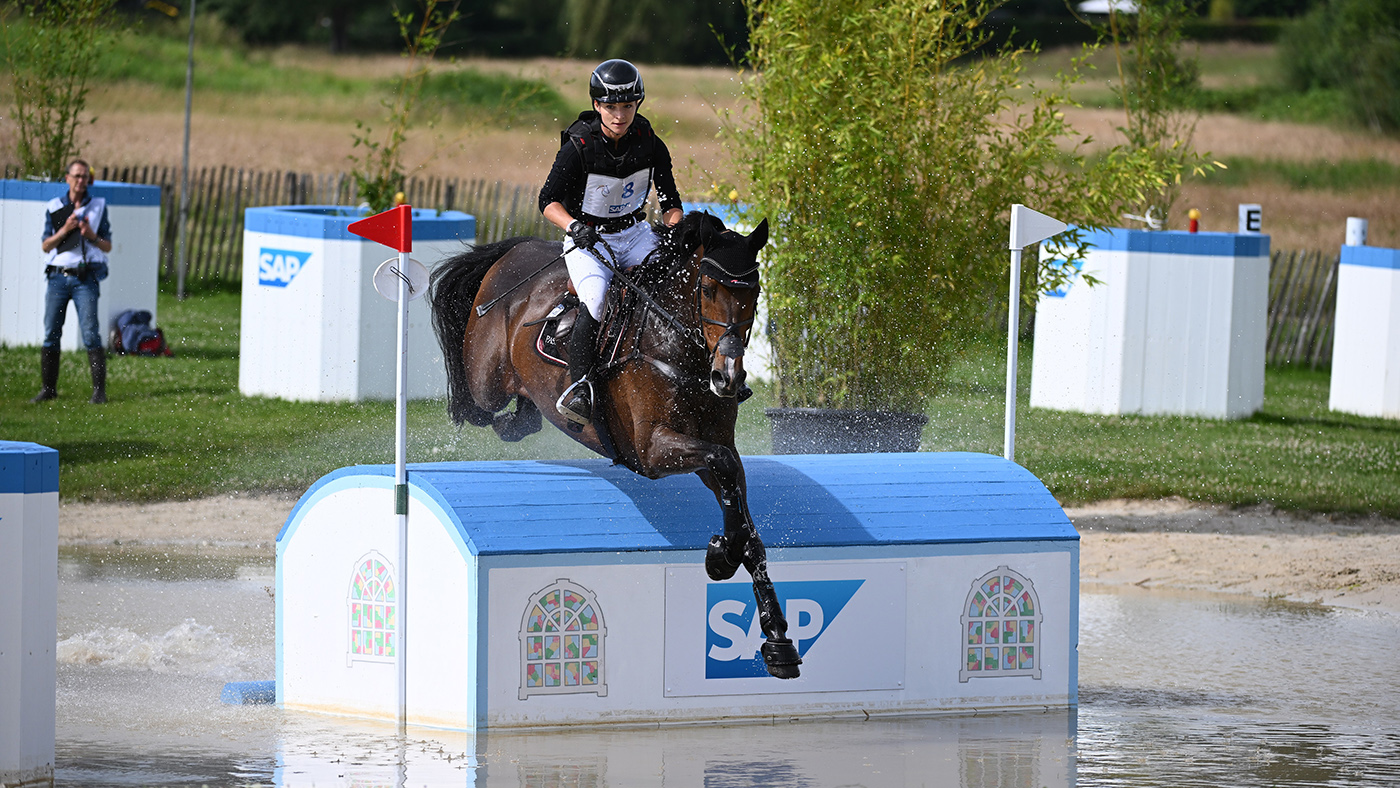 Equipe olympique allemande de concours complet – Le champion olympique promu remplaçant