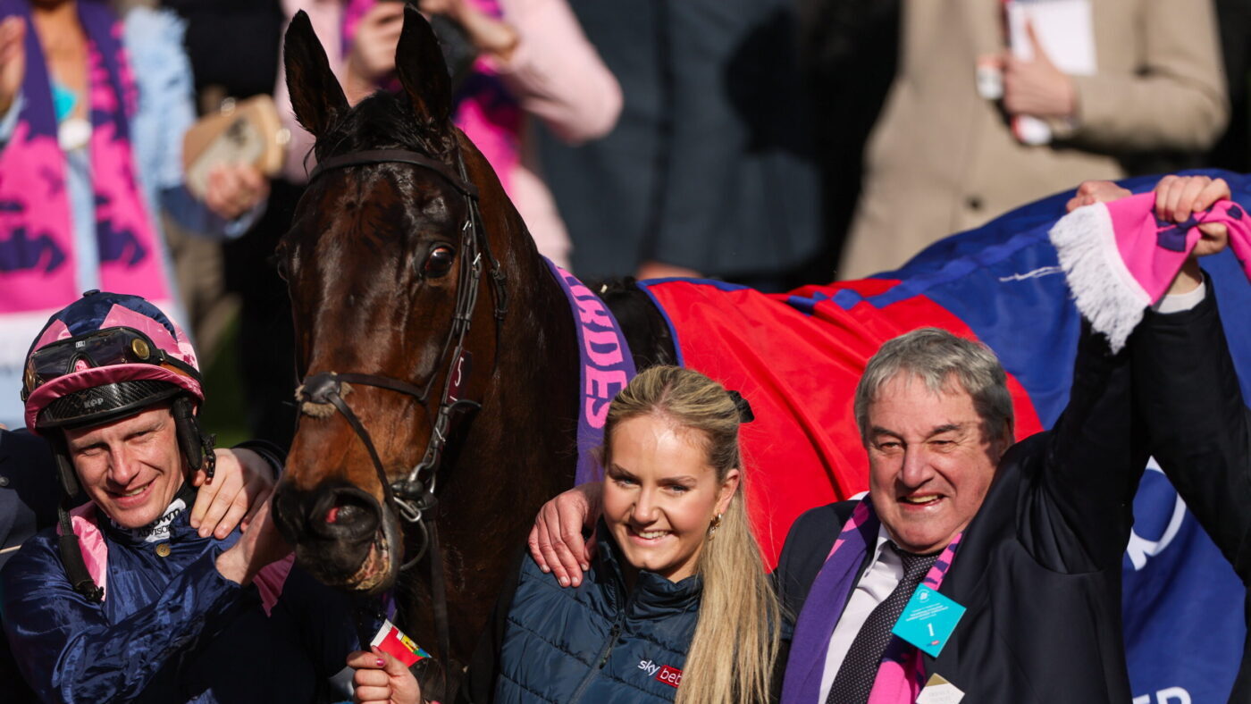 Kopek Des Bordes offre une victoire émotionnelle au Festival de Cheltenham 2025
