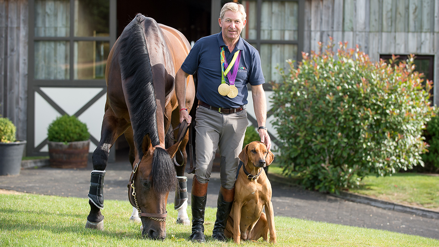 Le film officiel de Nick Skelton, une tentative d'empoisonner un cheval et d'autres nouvelles