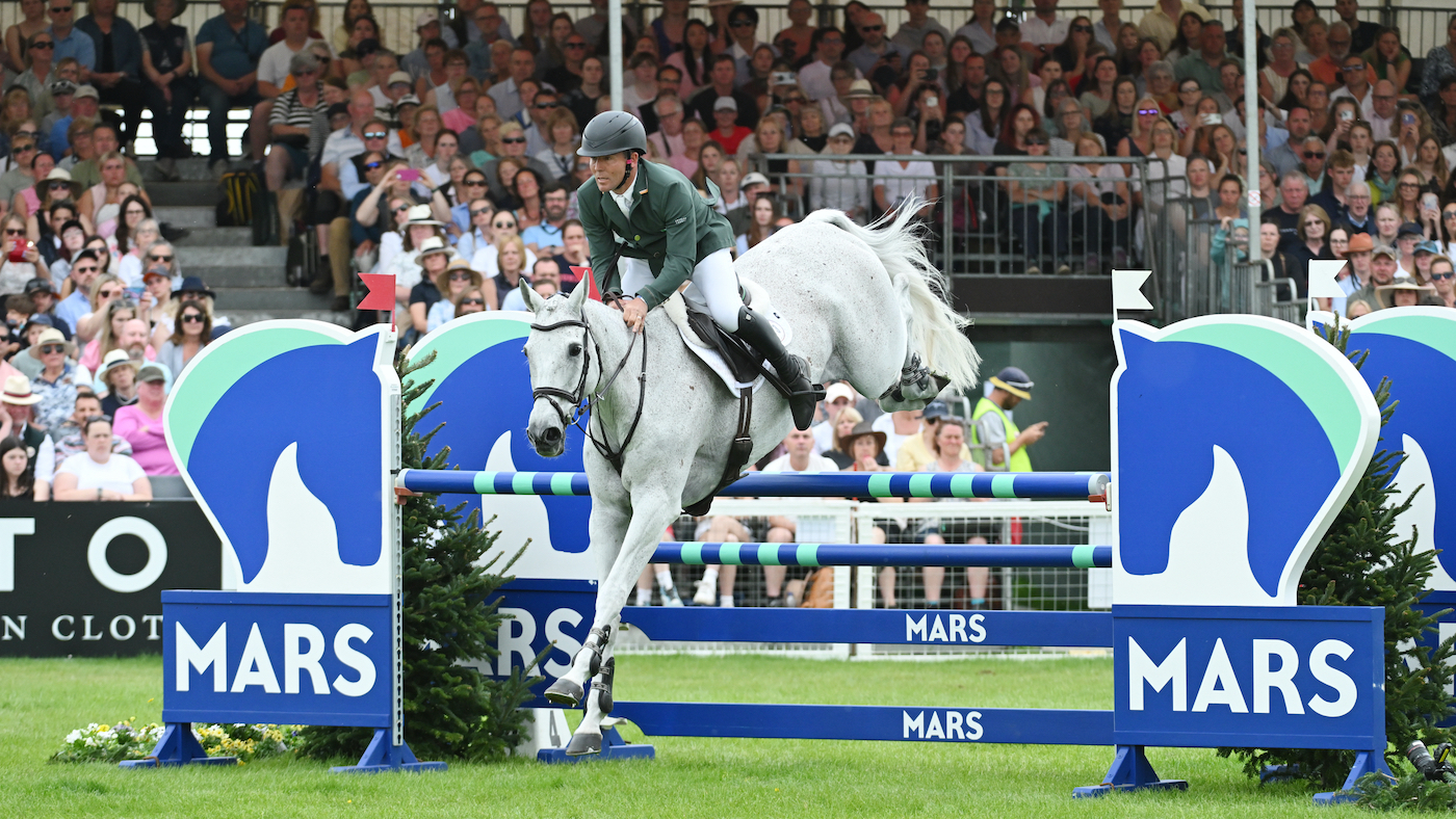 Badminton Horse Trials Showjumping se termine avec Austin O'Connor Third