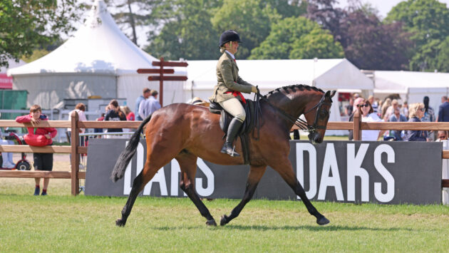 Le champion intermédiaire coche un autre titre convoité à Royal Windsor
