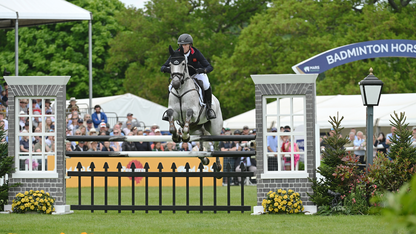 Oliver Townend se termine deuxième aux essais de chevaux de badminton pour la cinquième fois