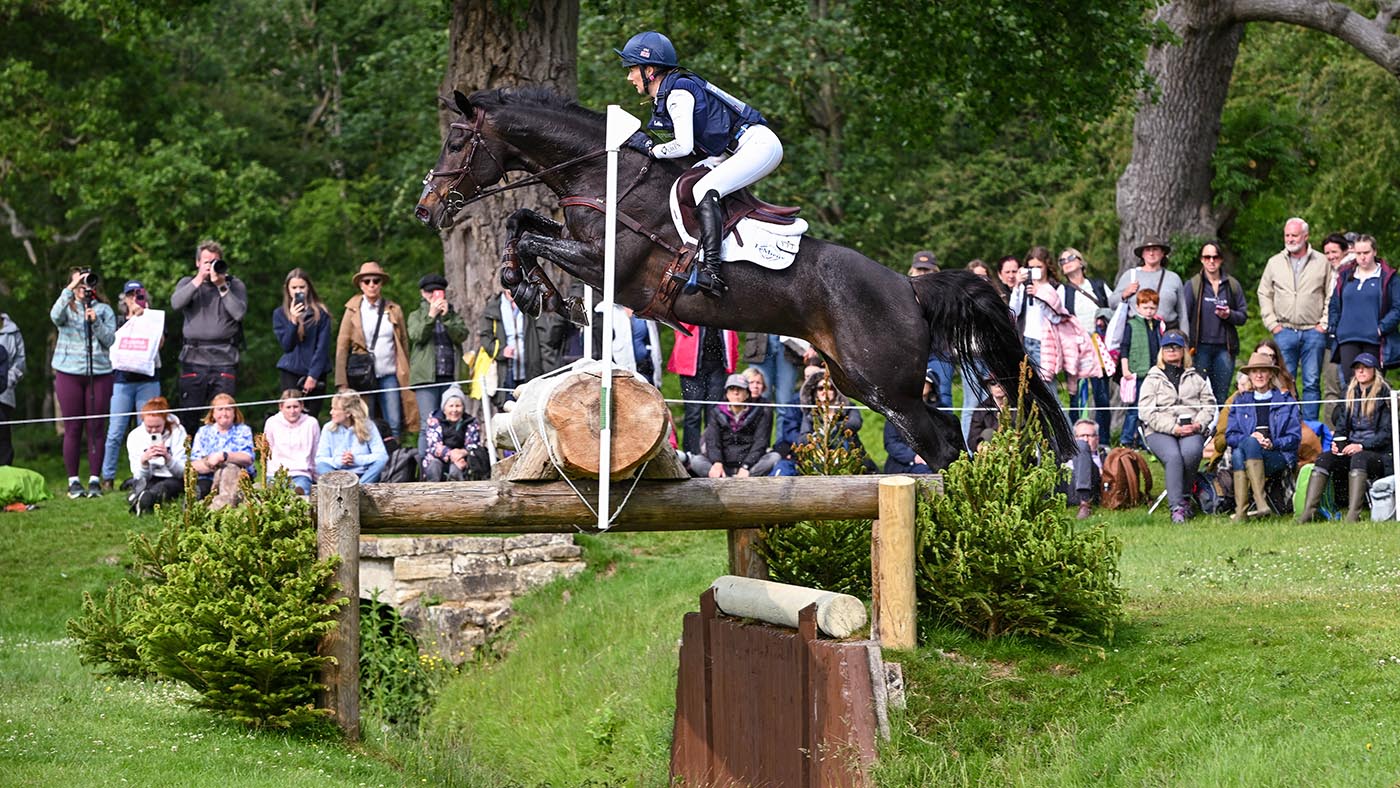 Yasmin Ingham en tête de Bramham Horse Trials Results on Exciating Mare