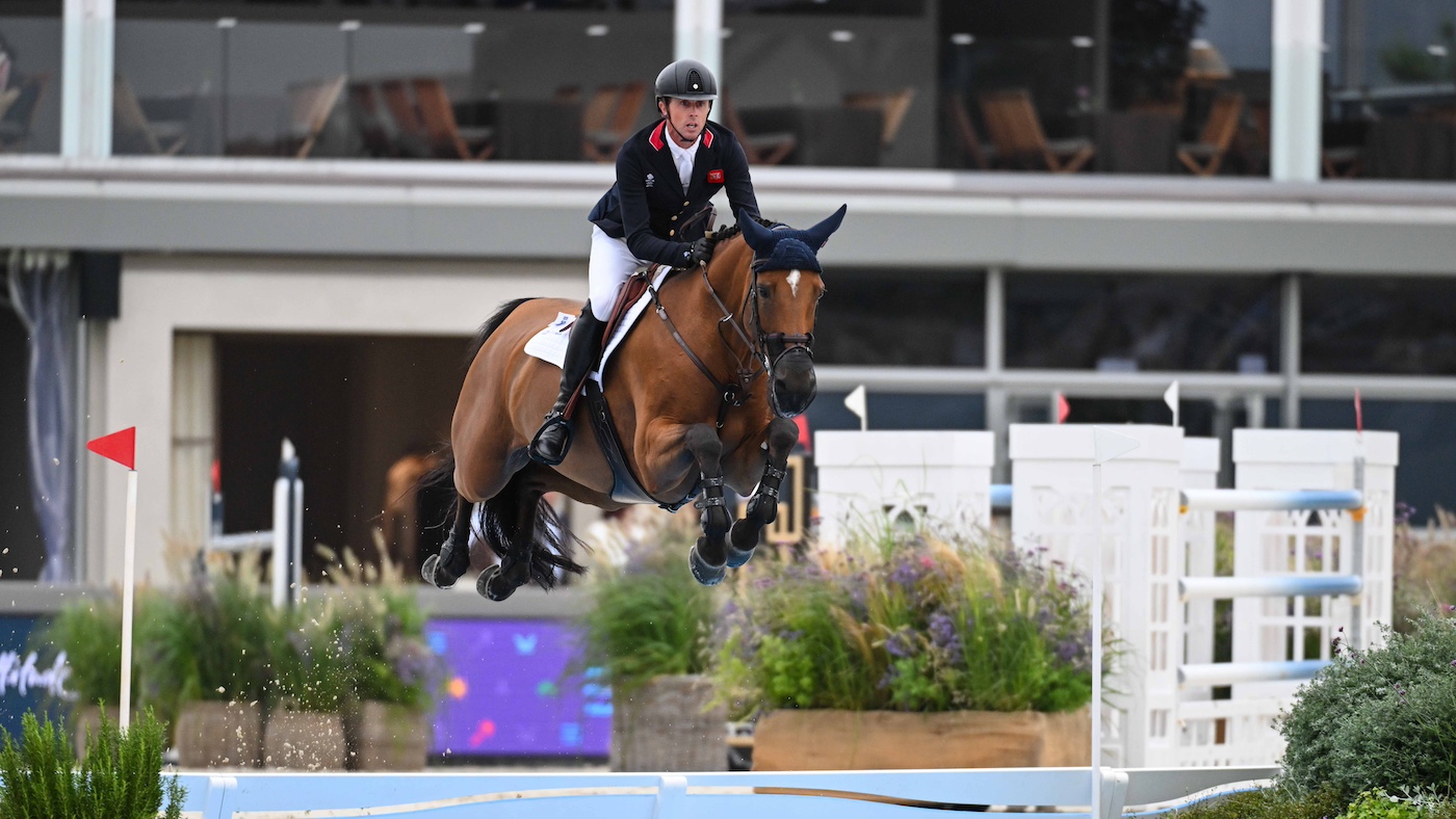 Le tour d'ouverture de Ben Maher aux championnats européens du show-dumping