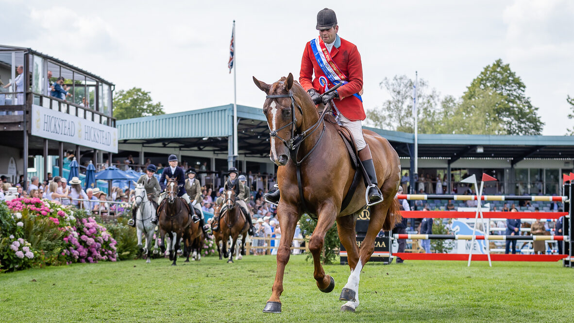Mulberry Lane remporte le troisième championnat Royal International Working Hunter