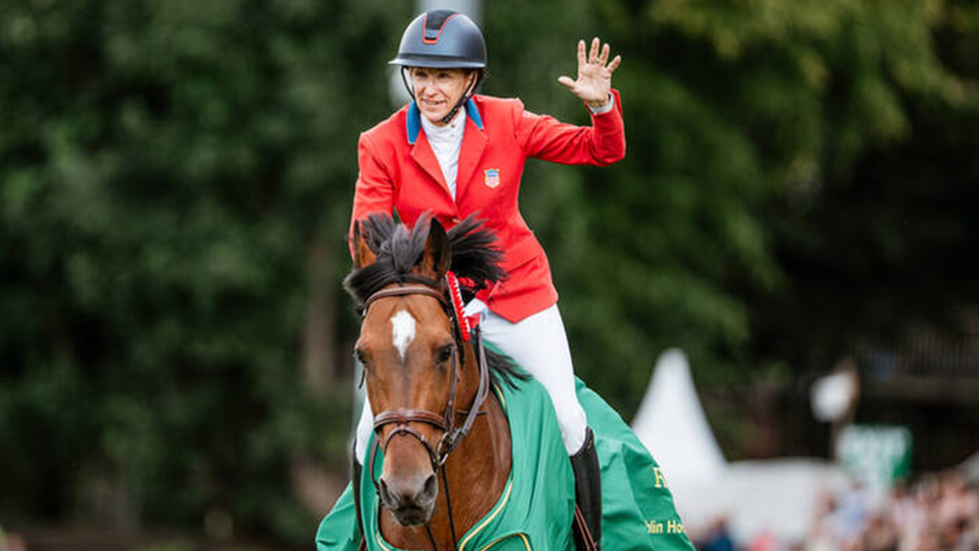 Rider américain Laura Kraut remporte le Grand Prix de Dublin très inhabituel
