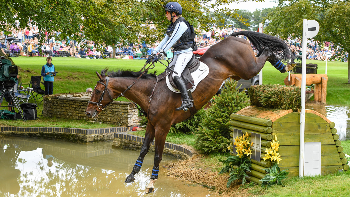 Alice Casburn impressionne avec Burghley Horse Trials Cross-Country Round