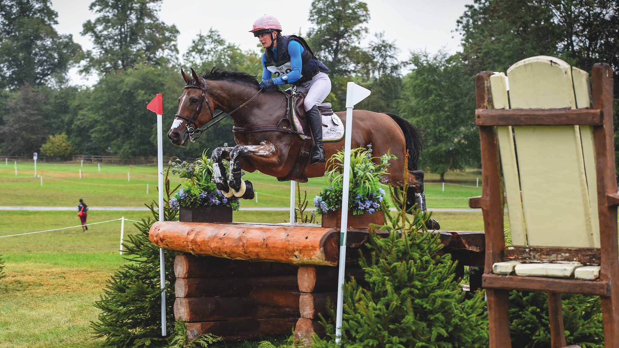 Caroline Harris tombe aux championnats d'Europe Blenheim