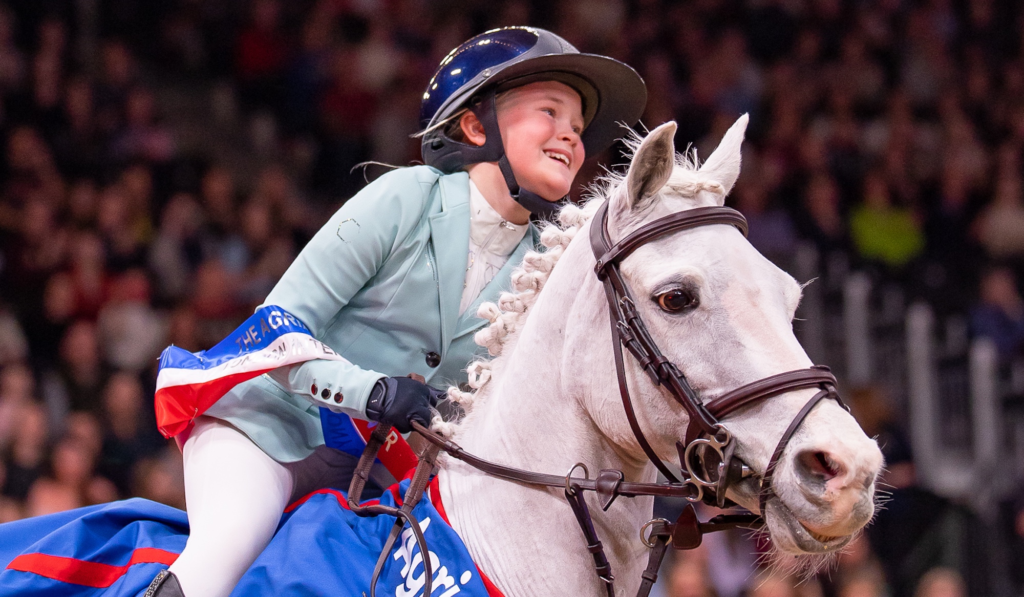 Un petit poney et un cavalier complètent le championnat avec une victoire épique à Londres